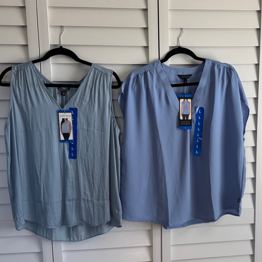 Banana Republic Women's Blouses in Light Blue and Blue